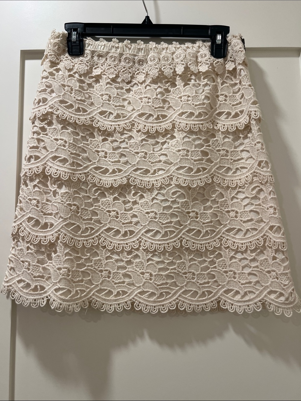 LOFT Cream Lace Tiered A-Line Skirt